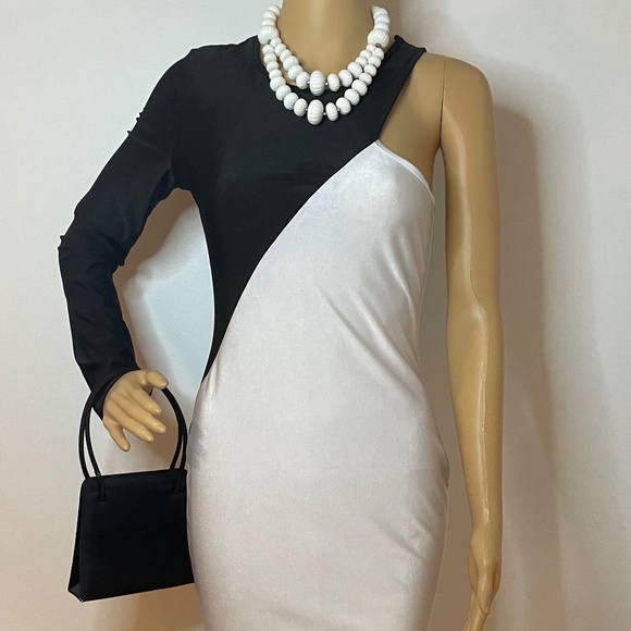 Mod sixties black white one sleeved sheath dress! - Picture 2 of 15